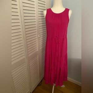 NWOT Banana Republic dress ❤️❤️. Never worn!